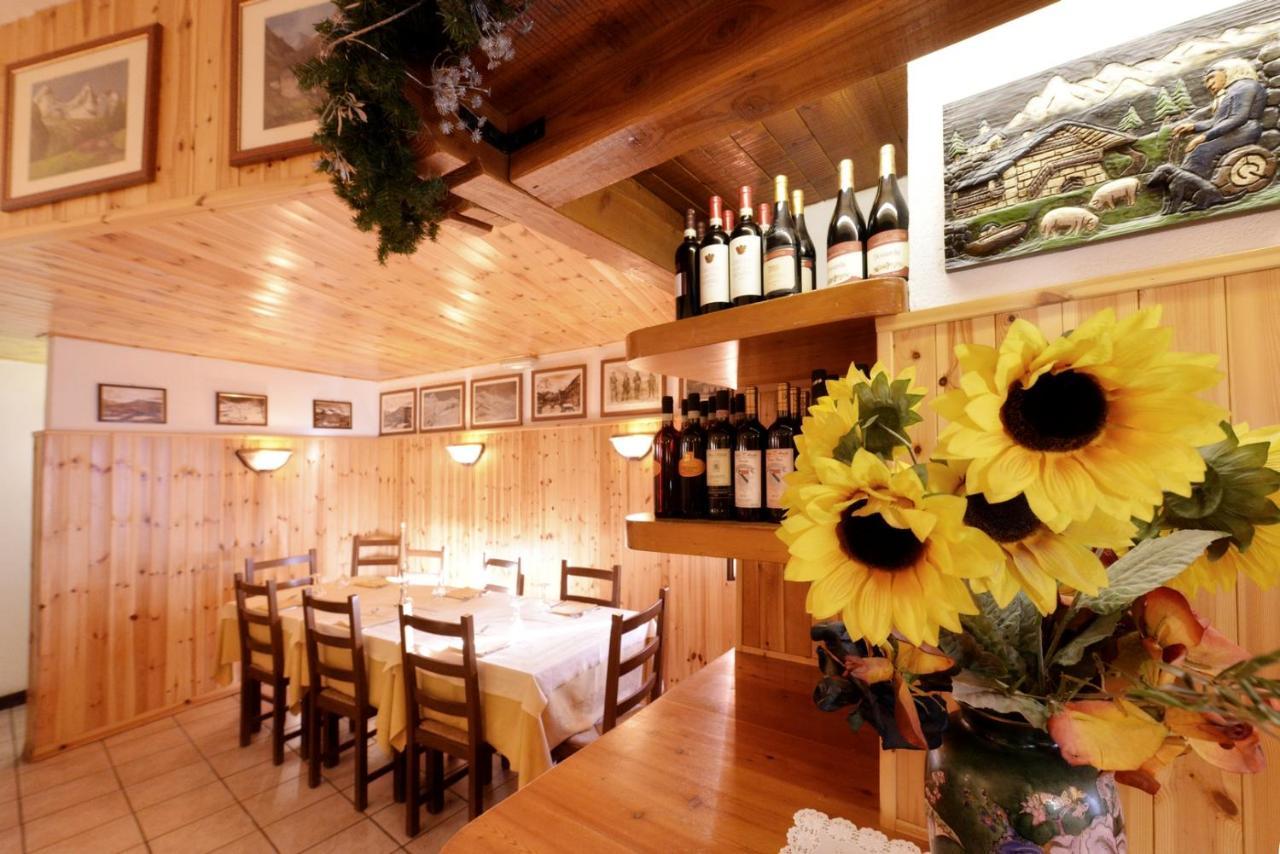 Hotel & Ristorante Serenella Breuil-Cervinia Exterior photo